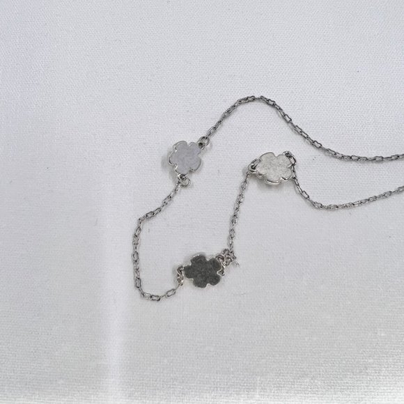 NWOT - NY & CO - Jeweled Flower Charms Silver Tone 16” Chain Necklace - Picture 6 of 8